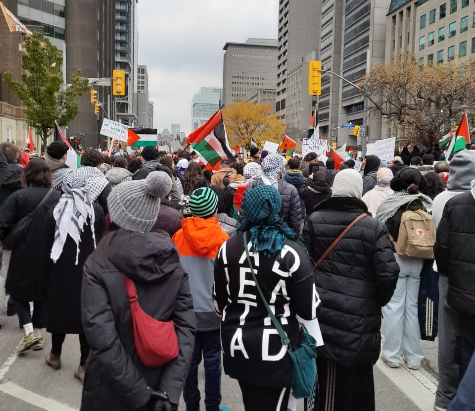 تظاهرة في كندا دعما لغزة وتنديداً بالعدوان على القطاع (6)